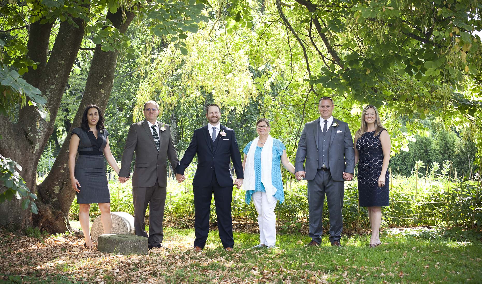 How Couples Benefit When the Photographer Chooses Too