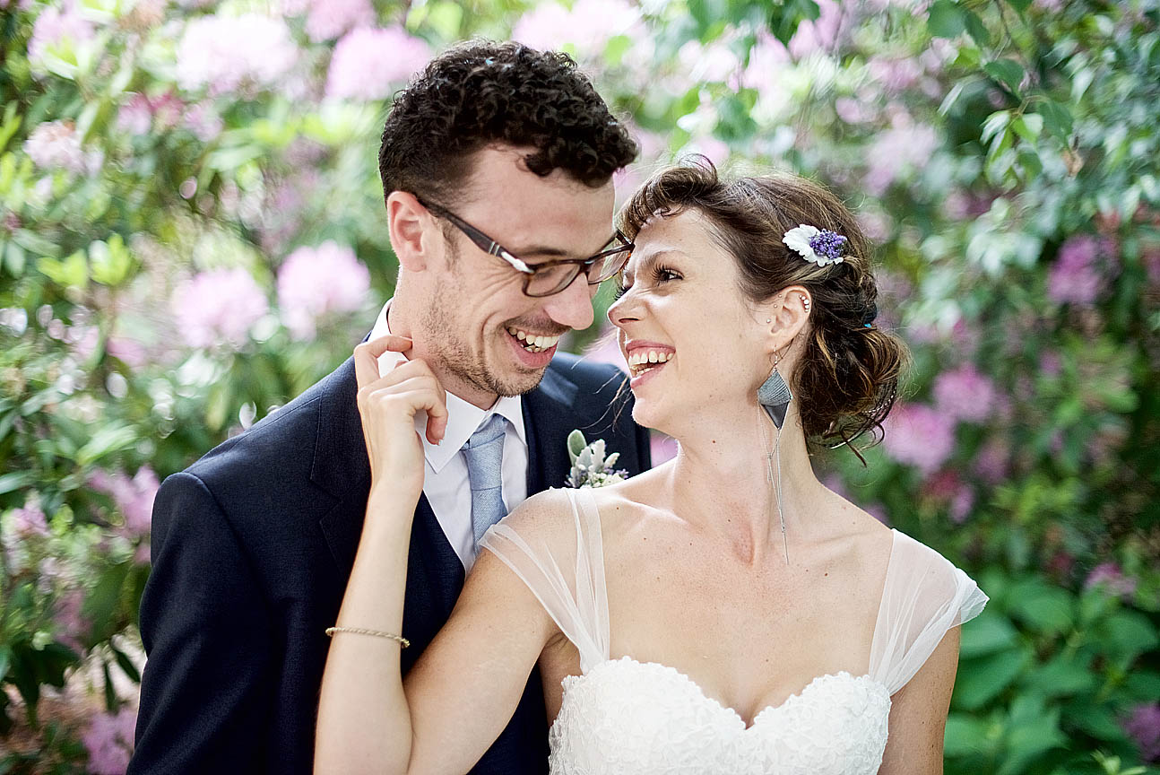 Timless, unscripted, fun, candid, creative Hudson Valley Wedding Photographer, catskills, hudson, northeast, manhattan, saratoga wedding, rustic barn weddings