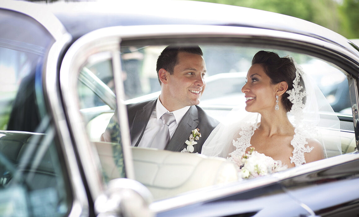 why hire a professional wedding photographer for a wedding in the Hudson Valley NY