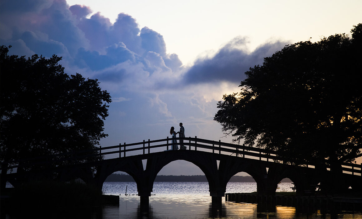 Hudson River Valley Wedding Photographer, Does Size Matter